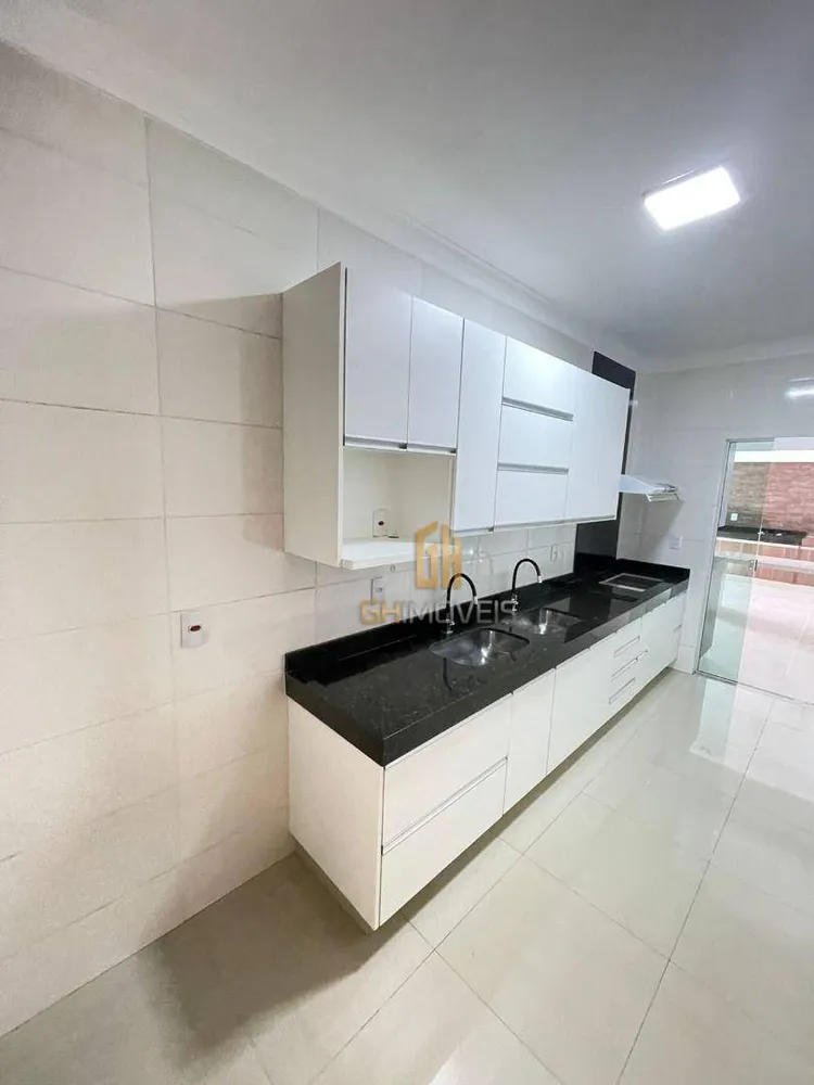 Casa, 3 quartos, 141 m² - Foto 2