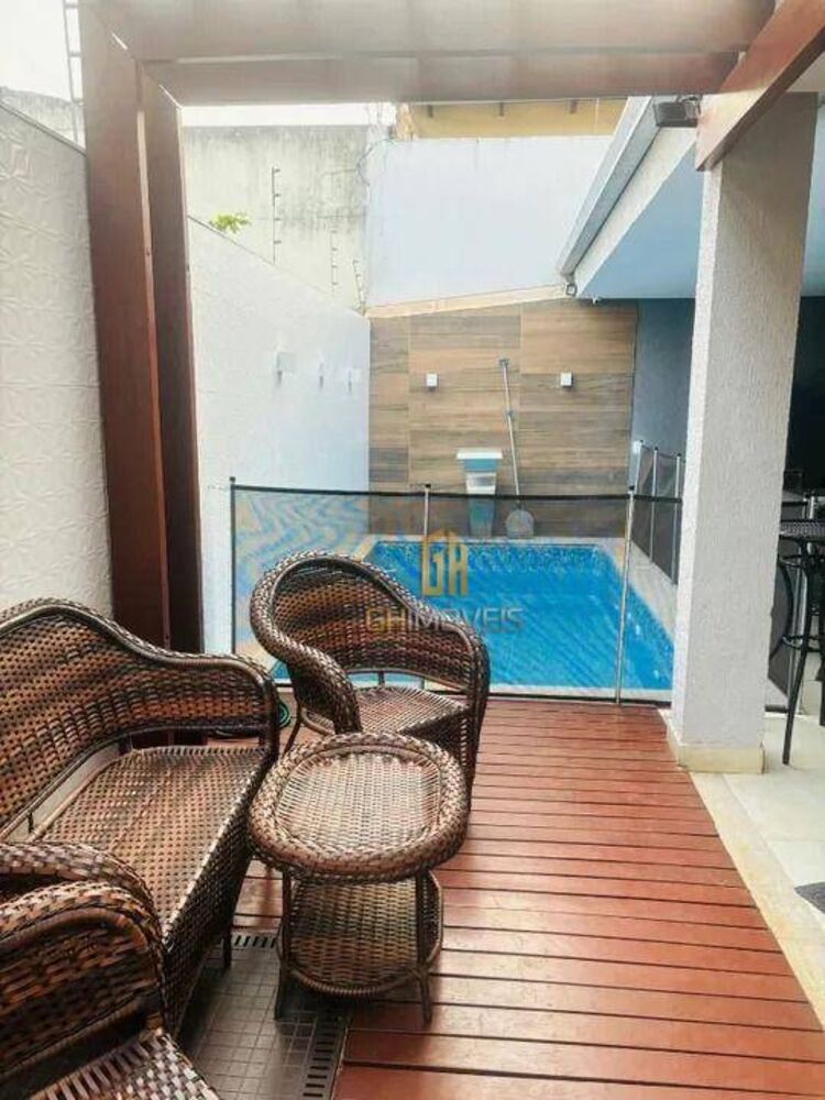 Sobrado à venda com 3 quartos, 210m² - Foto 3
