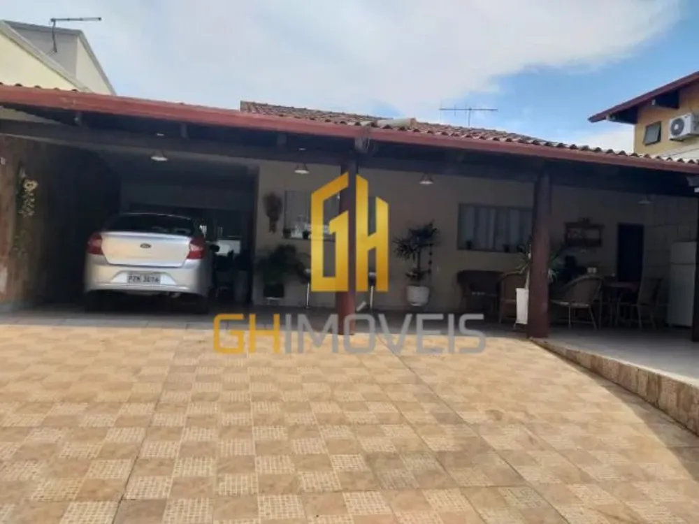 Casa, 3 quartos, 225 m² - Foto 1