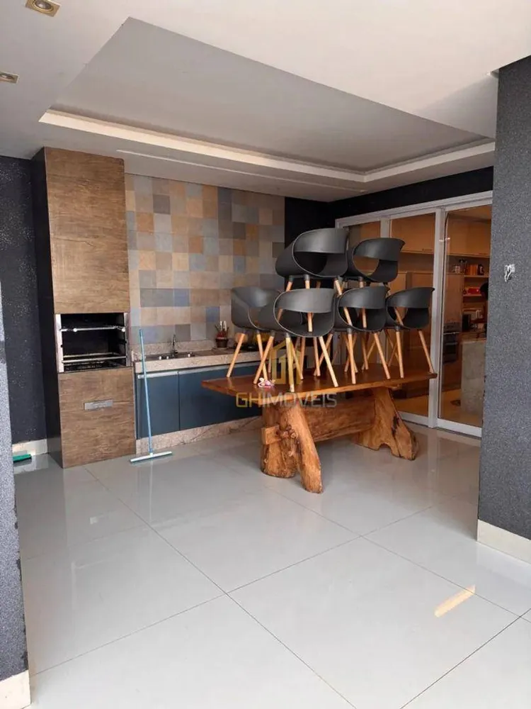 Casa, 3 quartos, 195 m² - Foto 1