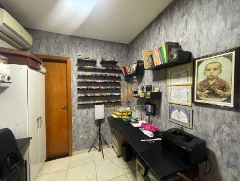 Sobrado, 3 quartos, 219 m² - Foto 4