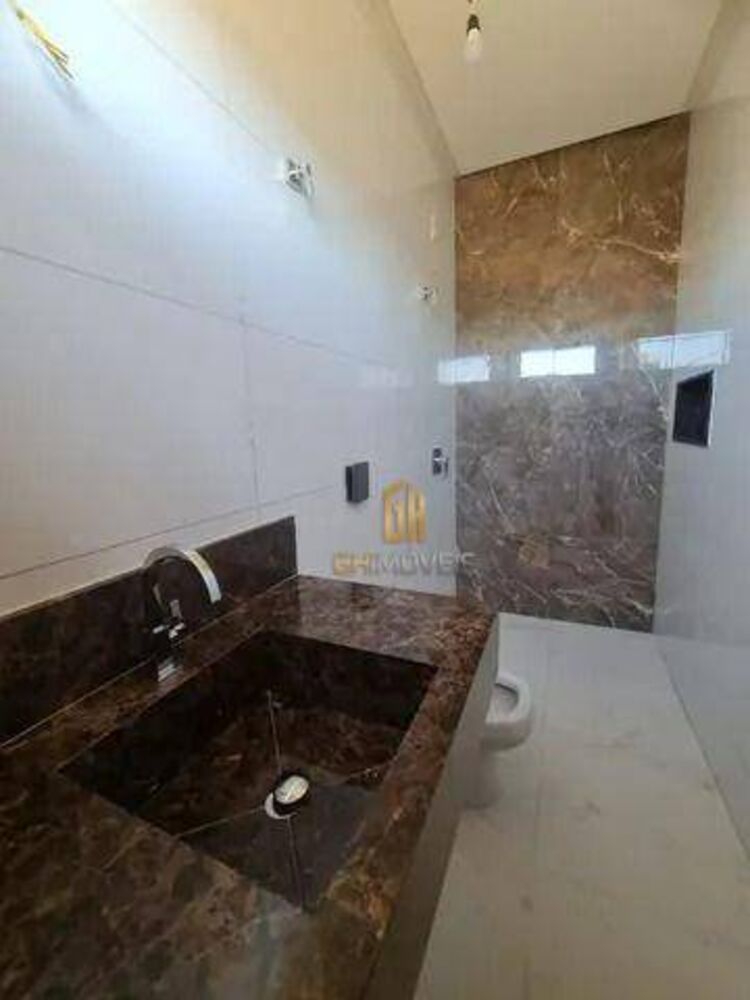 Casa de Condomínio à venda com 3 quartos, 218m² - Foto 4