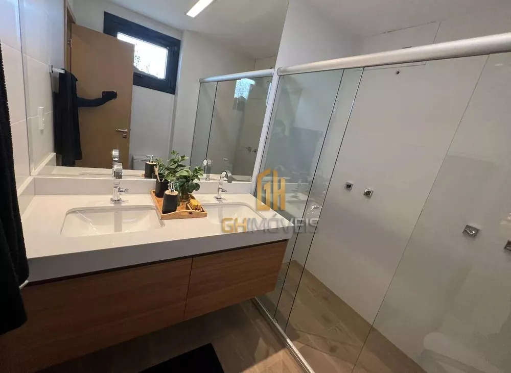 Apartamento à venda com 3 quartos, 97m² - Foto 4