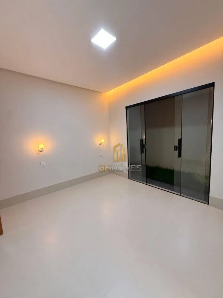 Casa, 4 quartos, 200 m² - Foto 1