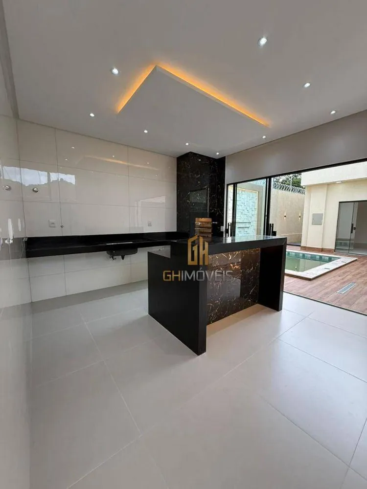 Casa, 4 quartos, 200 m² - Foto 3