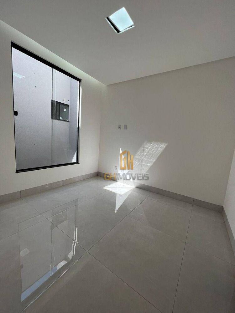 Casa à venda com 3 quartos, 151m² - Foto 3