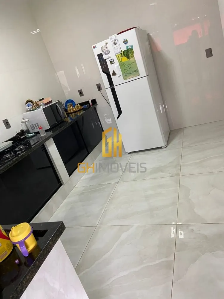 Casa, 3 quartos, 200 m² - Foto 3