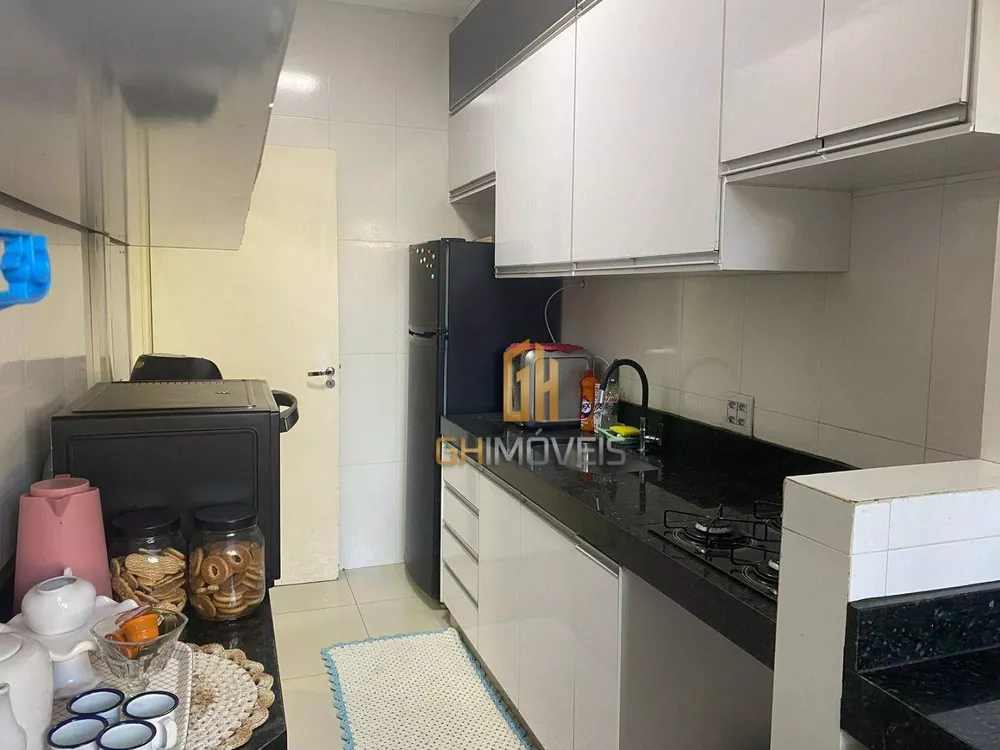 Apartamento à venda com 3 quartos, 68m² - Foto 2