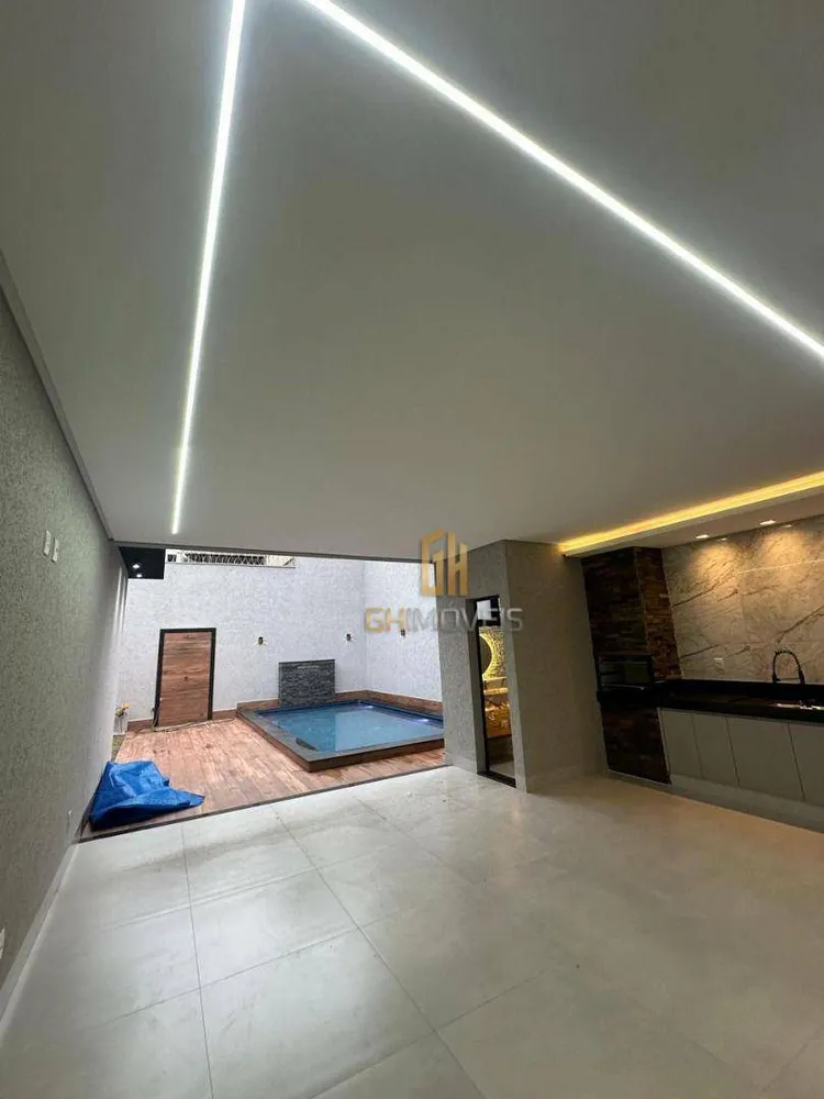 Casa, 4 quartos, 223 m² - Foto 3