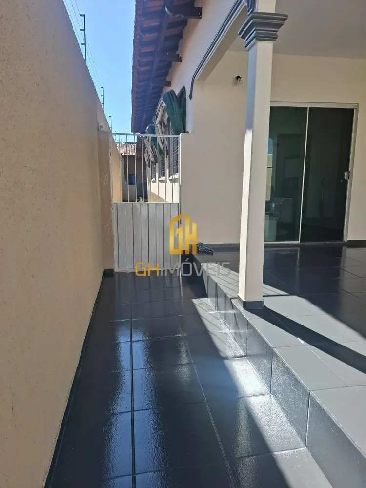 Casa, 3 quartos, 280 m² - Foto 2