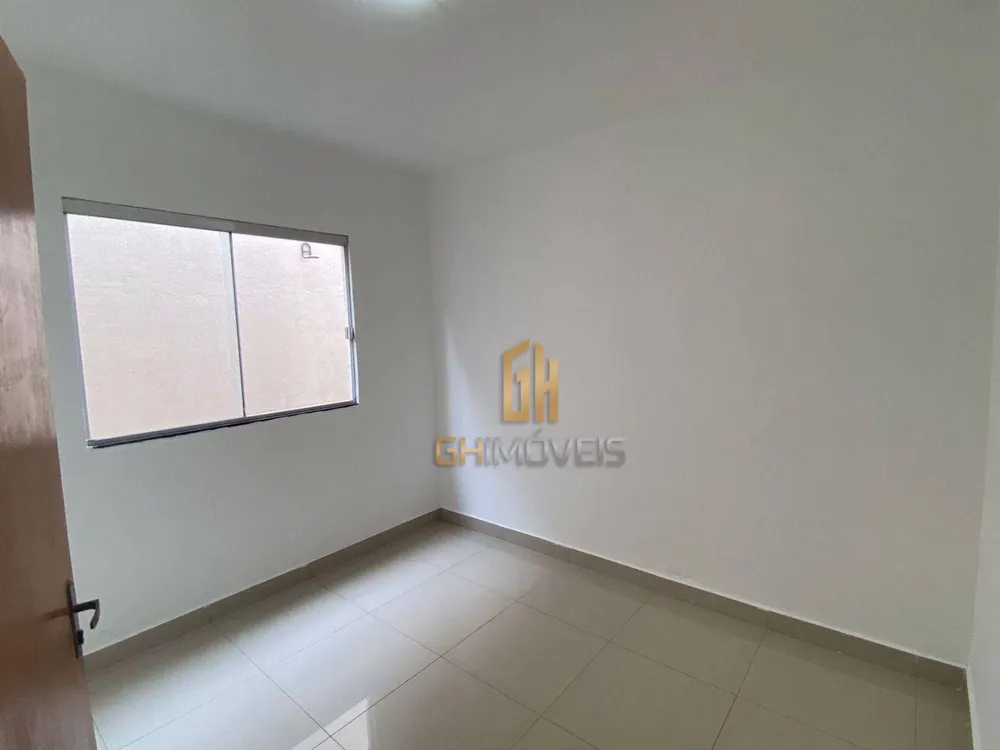 Casa, 3 quartos, 193 m² - Foto 2