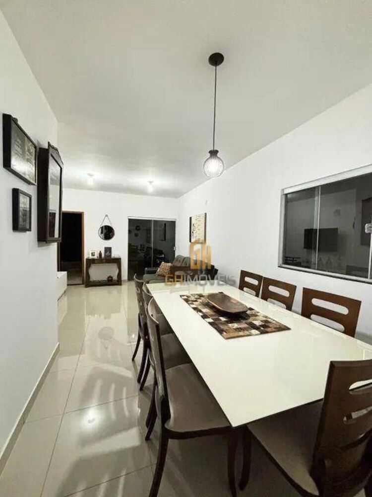 Casa, 3 quartos, 154 m² - Foto 3