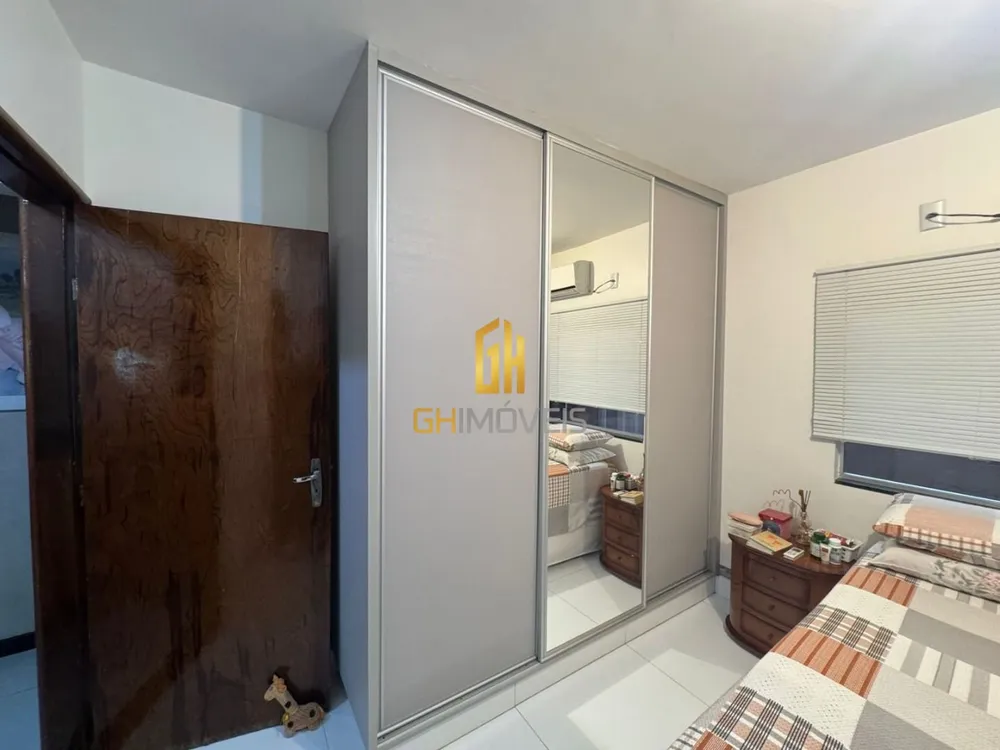 Casa, 4 quartos, 330 m² - Foto 4