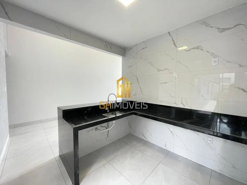 Casa, 3 quartos, 122 m² - Foto 1