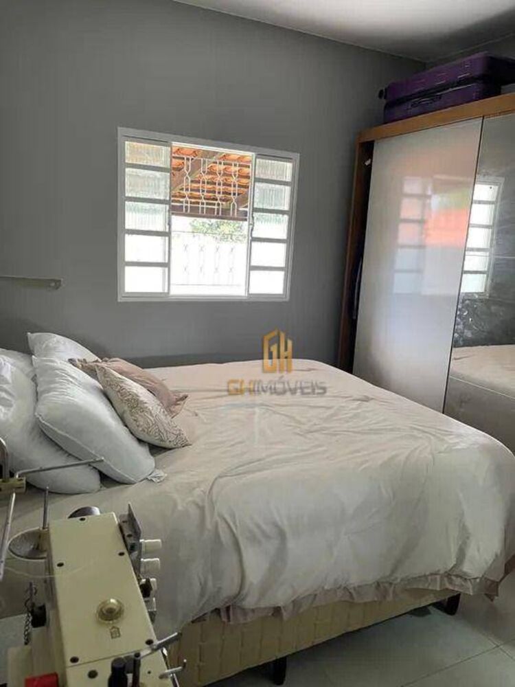 Casa, 3 quartos, 186 m² - Foto 1