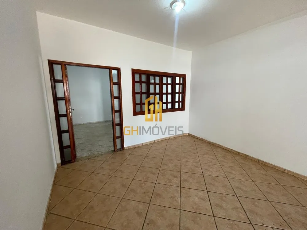 Sobrado, 2 quartos, 213 m² - Foto 1