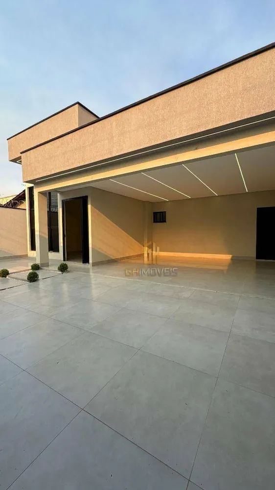 Casa, 3 quartos, 228 m² - Foto 3