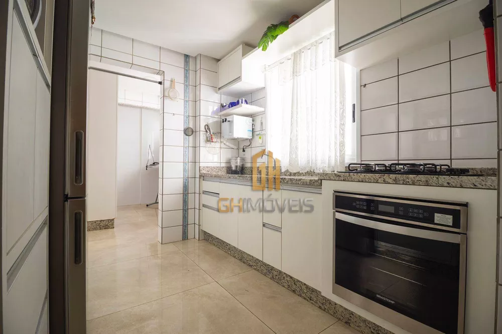 Apartamento à venda com 3 quartos, 105m² - Foto 5