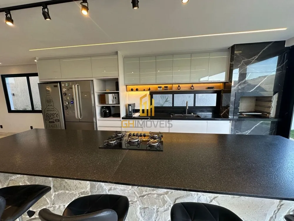 Sobrado, 4 quartos, 234 m² - Foto 4