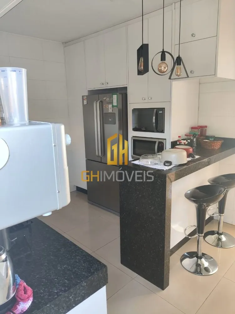 Casa, 3 quartos, 104 m² - Foto 1