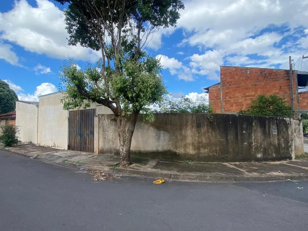 Casa, 2 quartos, 77 m² - Foto 1