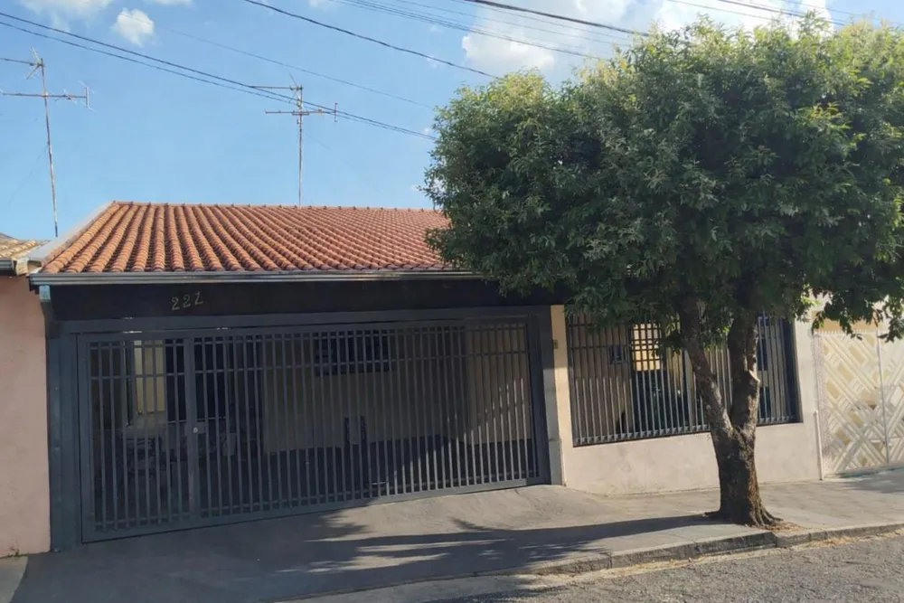 Casa, 3 quartos, 209 m² - Foto 1