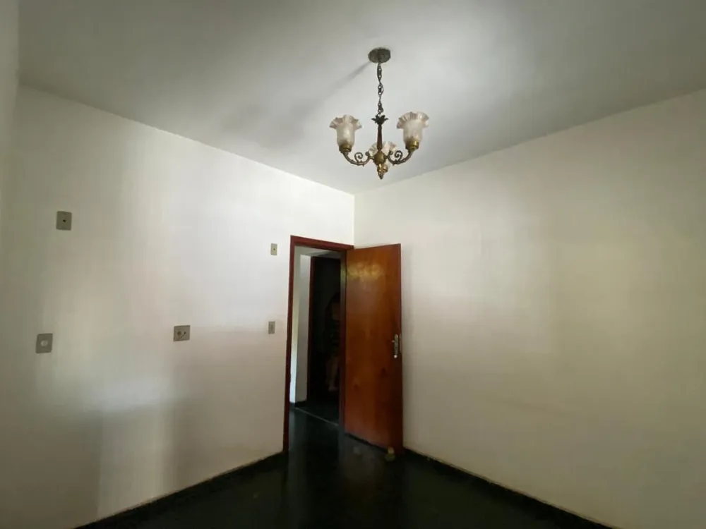 Casa, 3 quartos, 209 m² - Foto 3