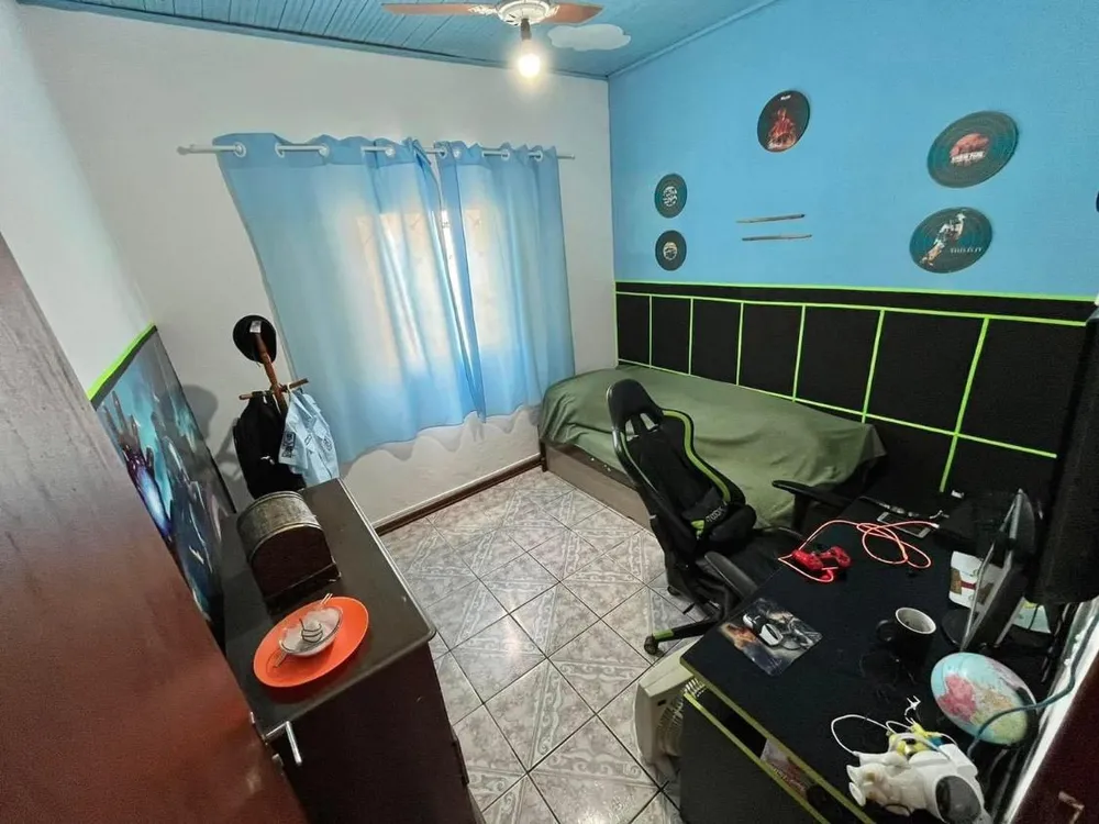 Casa, 3 quartos, 234 m² - Foto 2