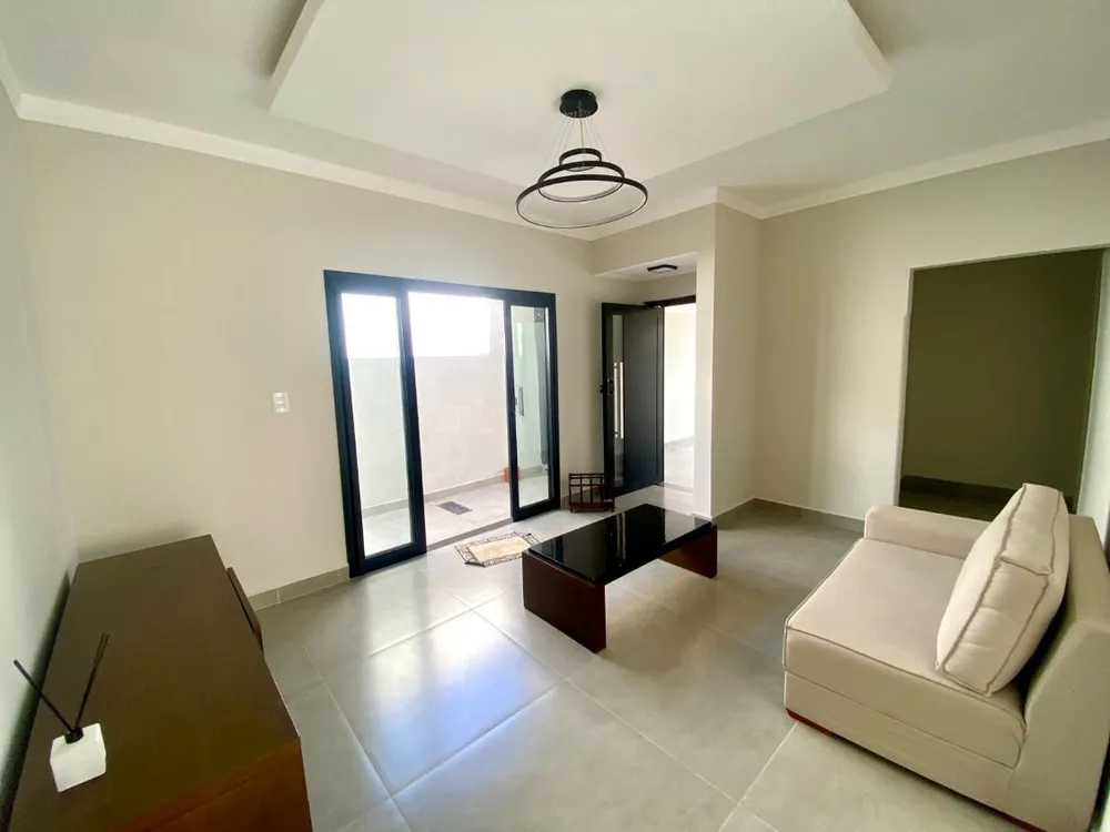 Casa, 3 quartos, 231 m² - Foto 4