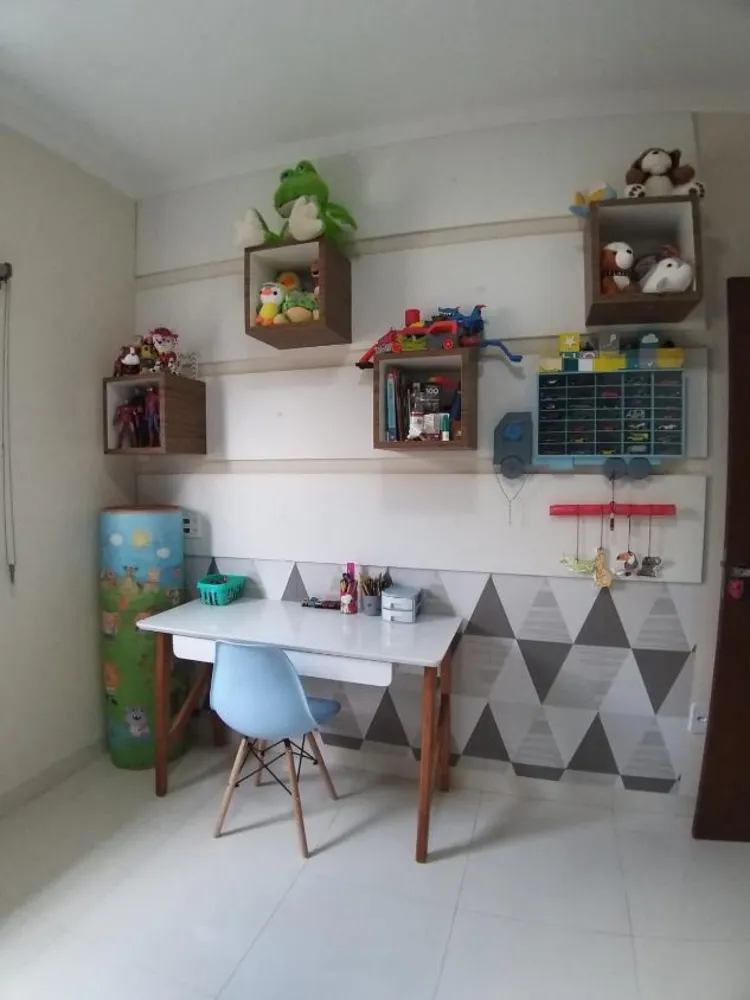 Casa, 3 quartos, 167 m² - Foto 4