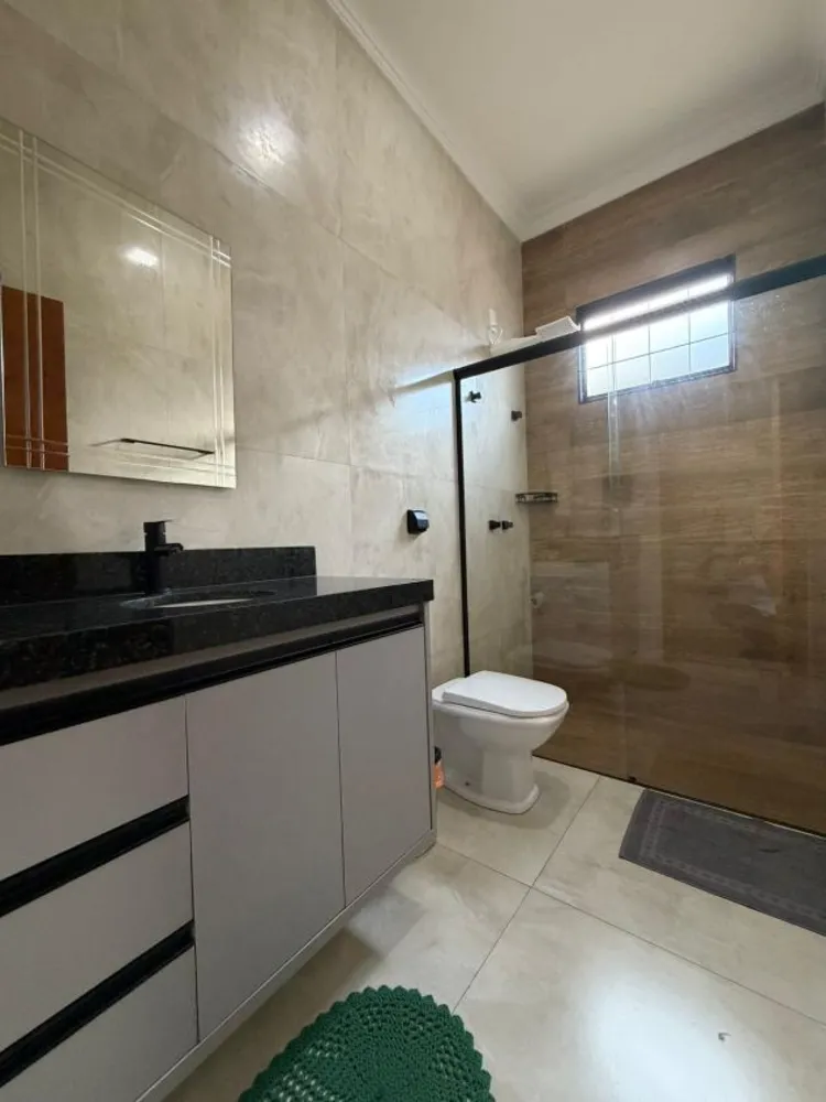 Casa, 3 quartos, 190 m² - Foto 1