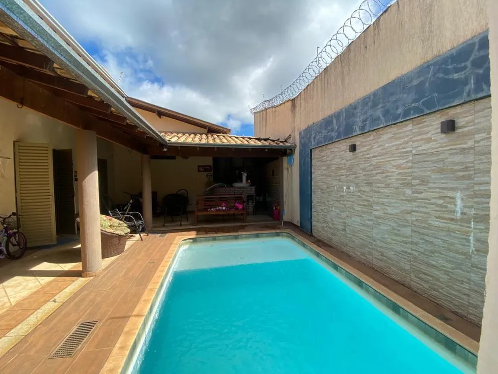 Casa, 3 quartos, 249 m² - Foto 6