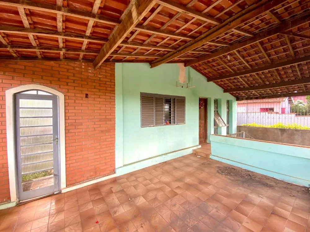 Casa, 3 quartos, 204 m² - Foto 1