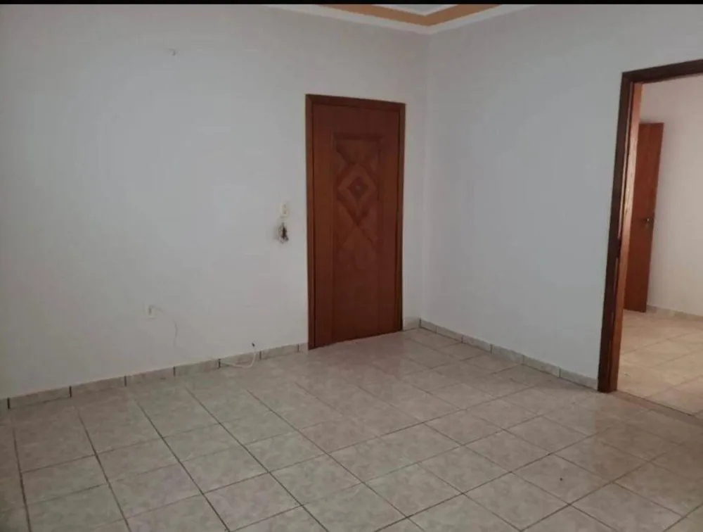 Casa, 4 quartos, 160 m² - Foto 1