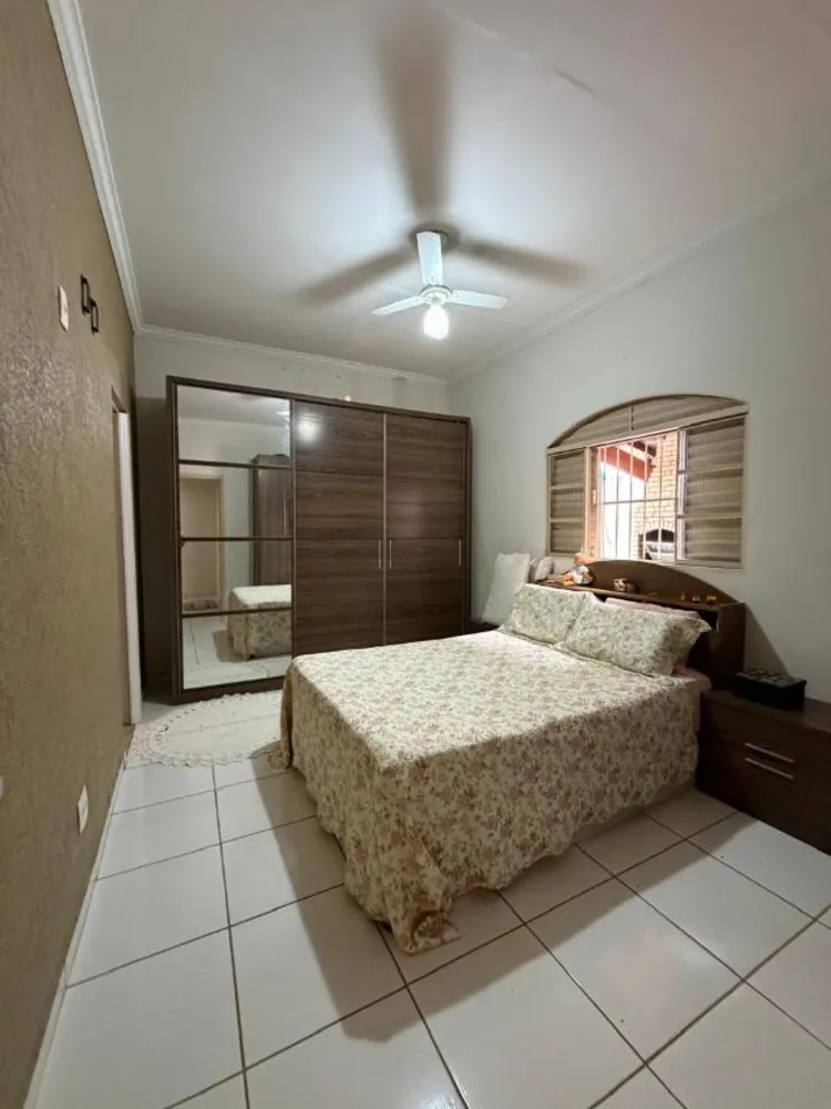 Casa, 2 quartos, 145 m² - Foto 1