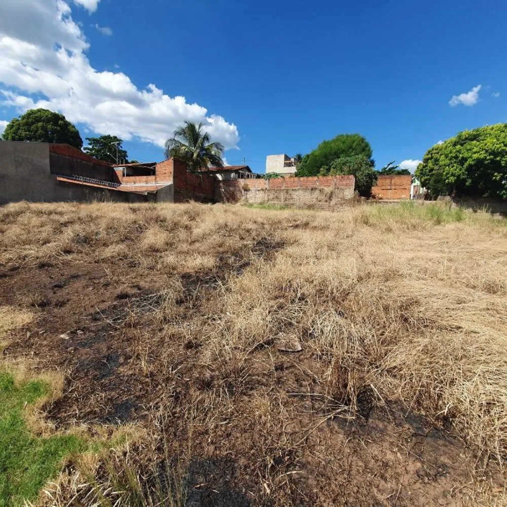 Terreno, 300 m² - Foto 1