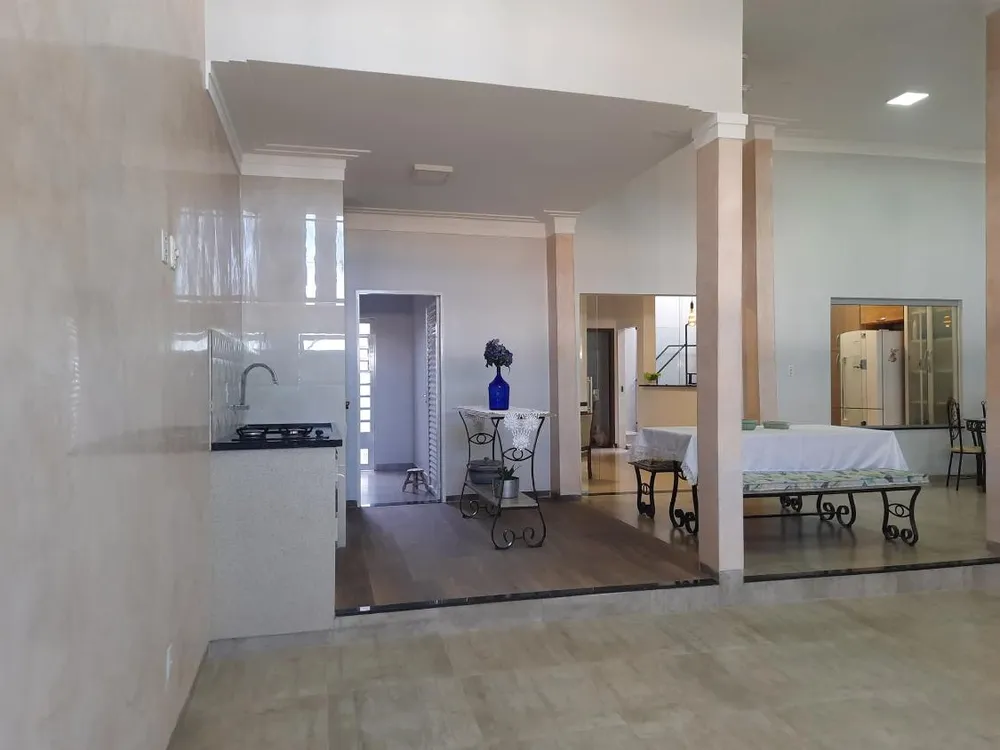 Casa, 3 quartos, 225 m² - Foto 7