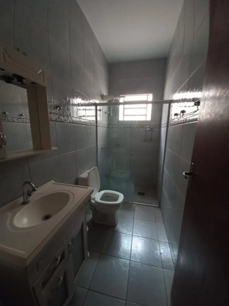 Casa, 4 quartos, 240 m² - Foto 2