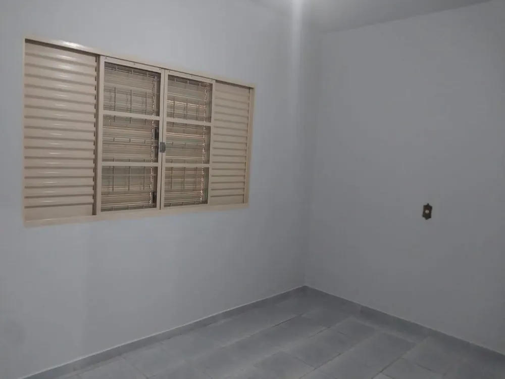 Casa, 4 quartos, 240 m² - Foto 12