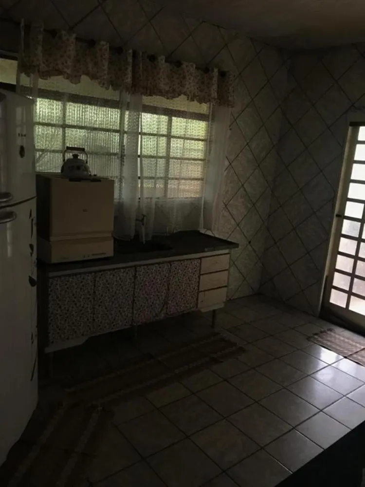 Chácara, 3 quartos, 2550 m² - Foto 7