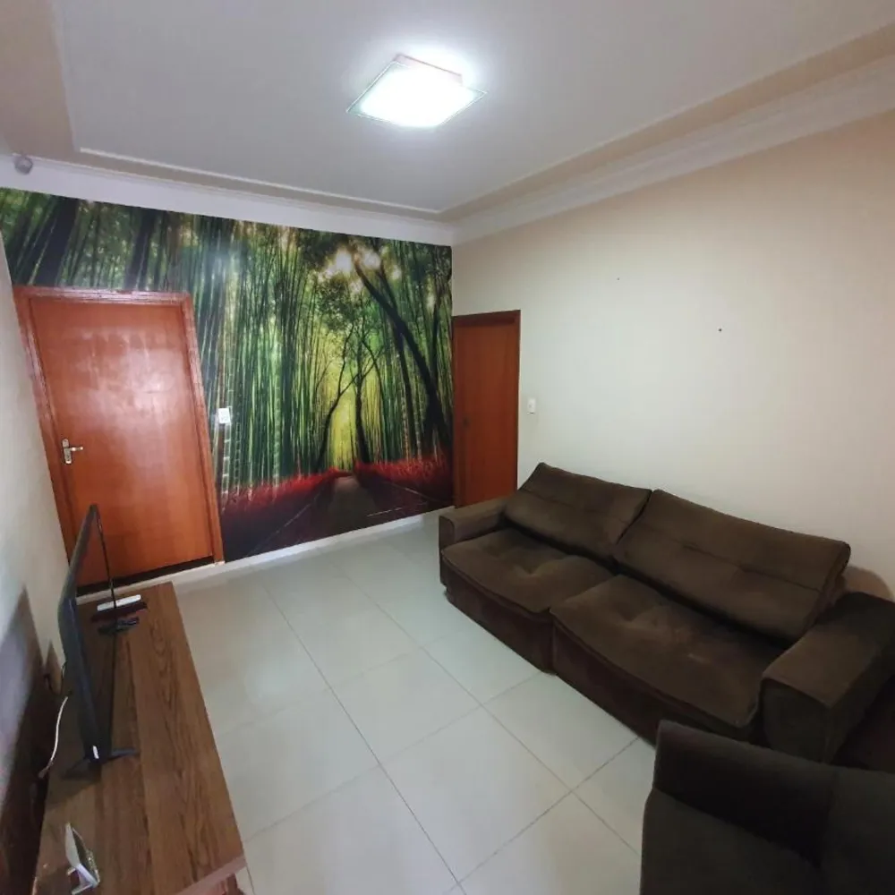 Casa, 3 quartos, 240 m² - Foto 4