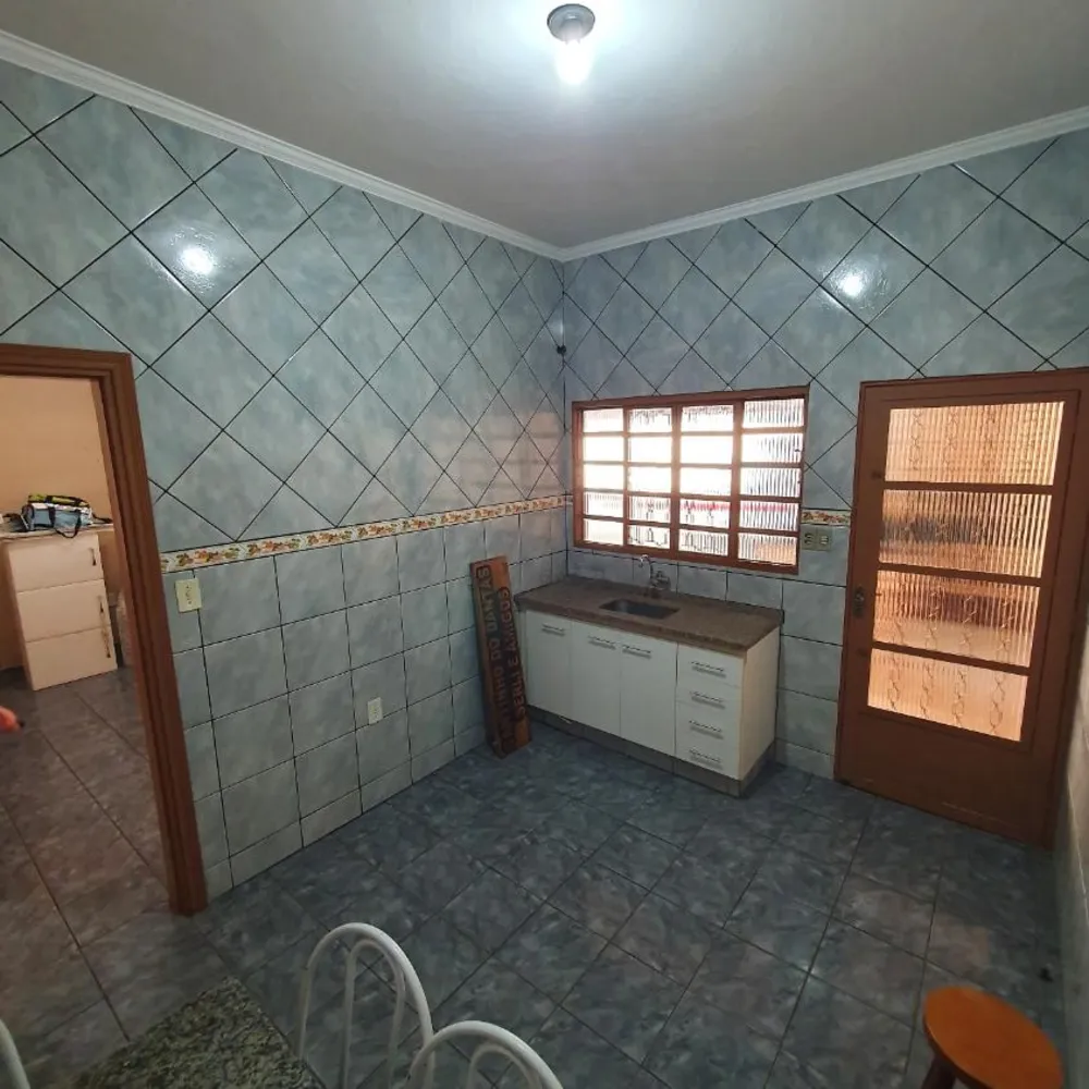 Casa, 3 quartos, 240 m² - Foto 11