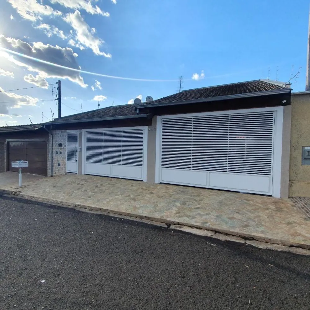 Casa, 3 quartos, 240 m² - Foto 2