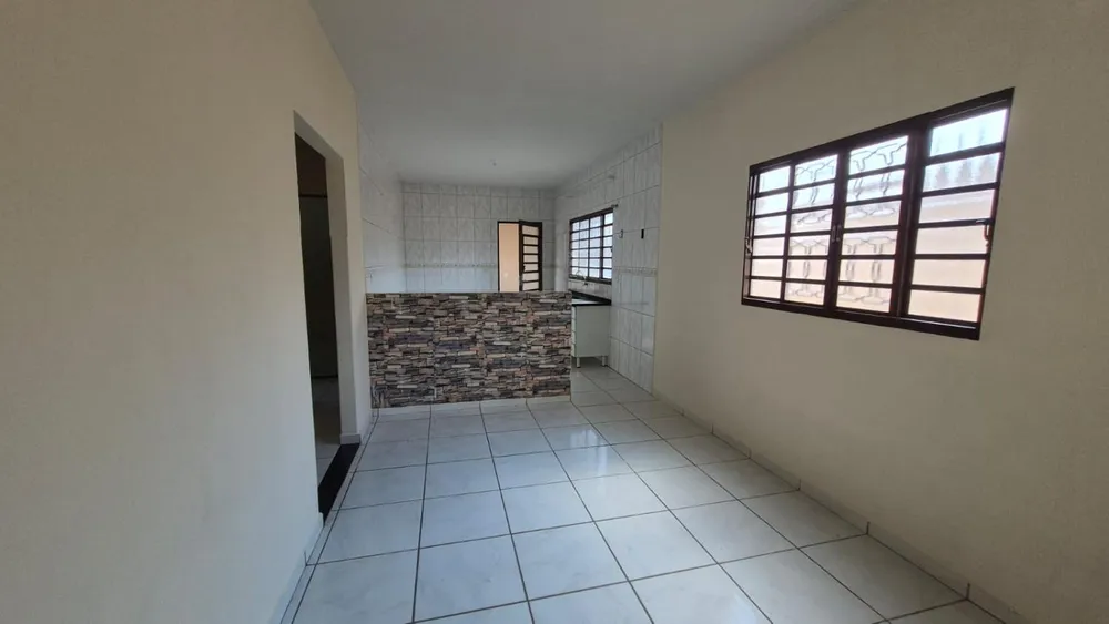 Casa, 3 quartos, 104 m² - Foto 4