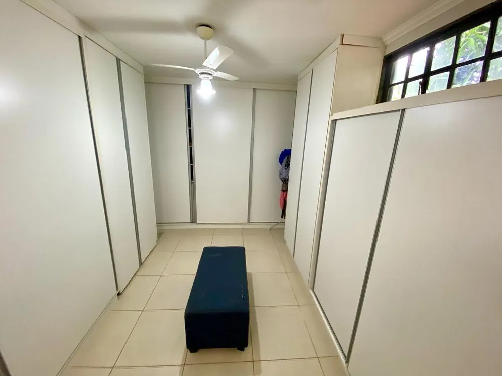 Casa, 6 quartos, 351 m² - Foto 1