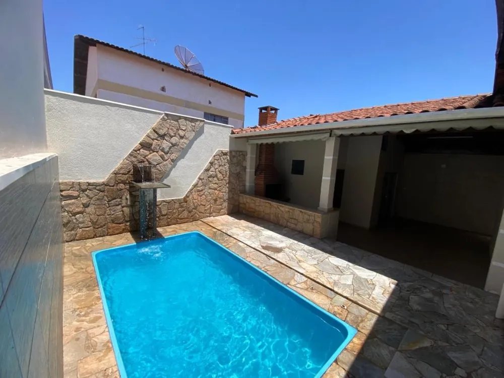 Casa, 3 quartos, 276 m² - Foto 2