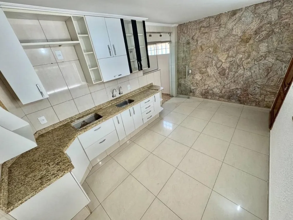 Casa, 3 quartos, 276 m² - Foto 6
