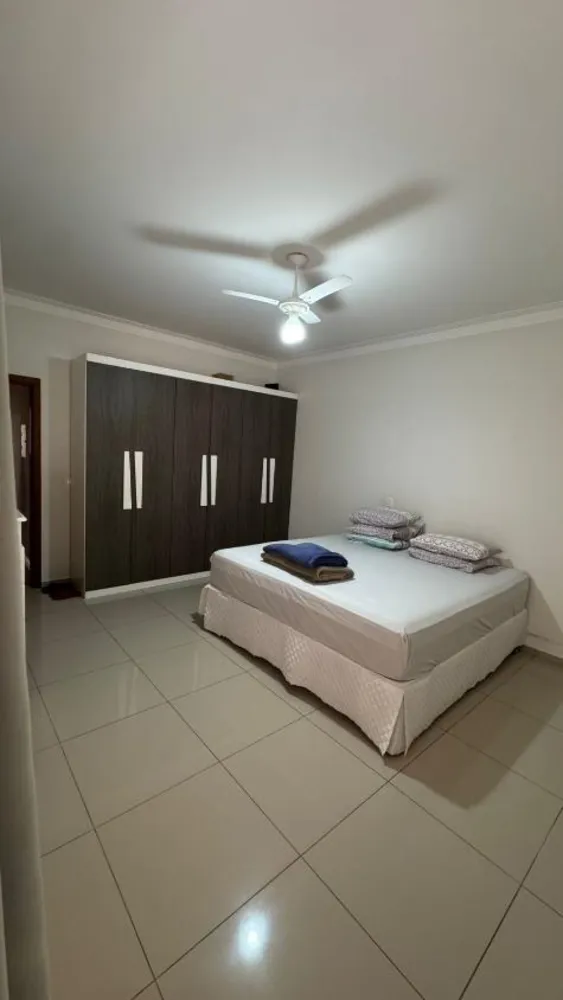 Casa, 3 quartos, 143 m² - Foto 1