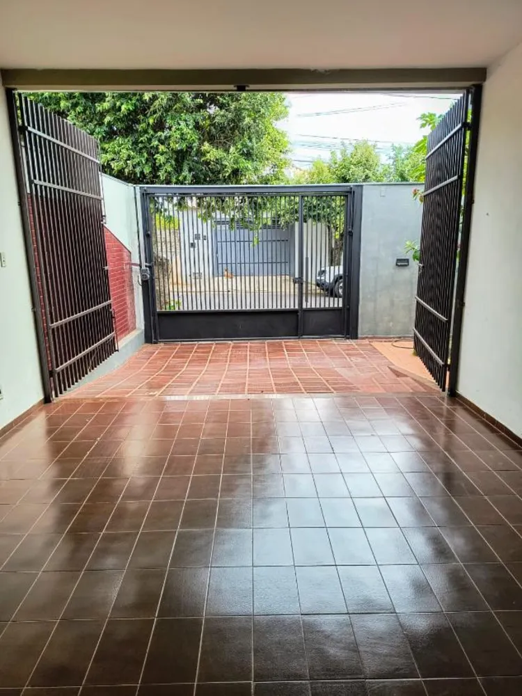 Casa, 3 quartos, 217 m² - Foto 2