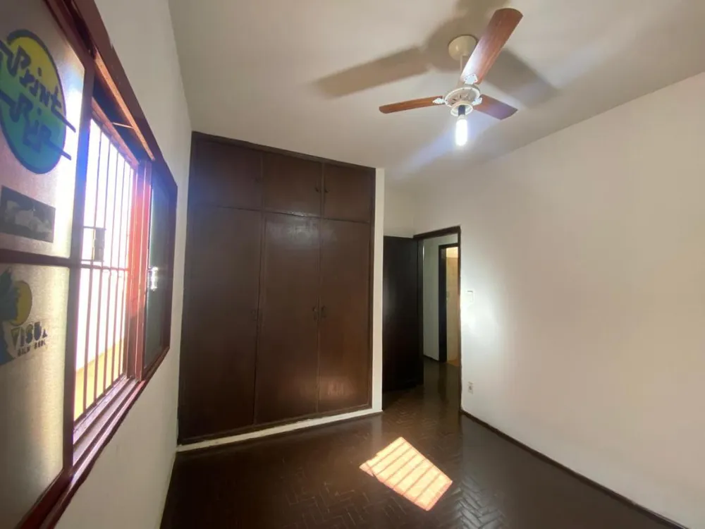 Casa, 3 quartos, 217 m² - Foto 8
